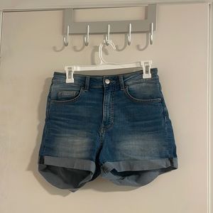H and M denim shorts